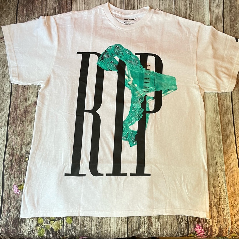 R.I.P 🩲 Black Short Sleeve Tshirt